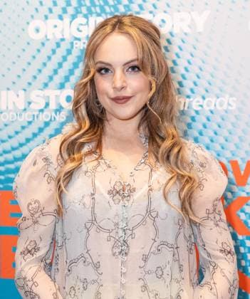 May 22, 2026, Bronx, New York, USA: Elizabeth Gilles wearing dress by Lein Studio attends the Theatrely and Original Story Productions of Broadway Breakout Brunch at Ascent Lounge in New York, NY on May 22, 2026. Bronx USA - ZUMAr339 20260522_znp_r339_007 Copyright: xLevxRadinx
