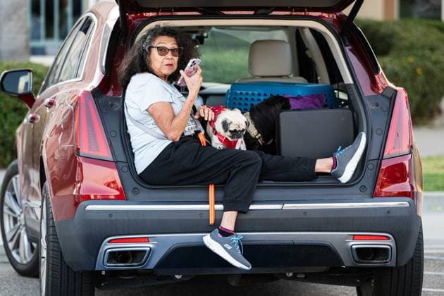 Hazardous materials emergency in Southern California worsens as chemical leak forces evacuation orders for 40,000 residents GARDEN GROVE, UNITED STATES - MAY 22: A Garden Grove resident who was evacuated to the Garden Grove Sports &amp; Recreation Center due to the Chemical Leak at GKN Aerospace Transparency building, is seen in the back of her vehicle with her dogs. in Garden Grove, California, United States on May 22, 2026. Jon Putman Anadolu California United States. Editorial use only. Please get in touch for any other usage.  Copyright: x2026xAnadoluxJonxPutmanx