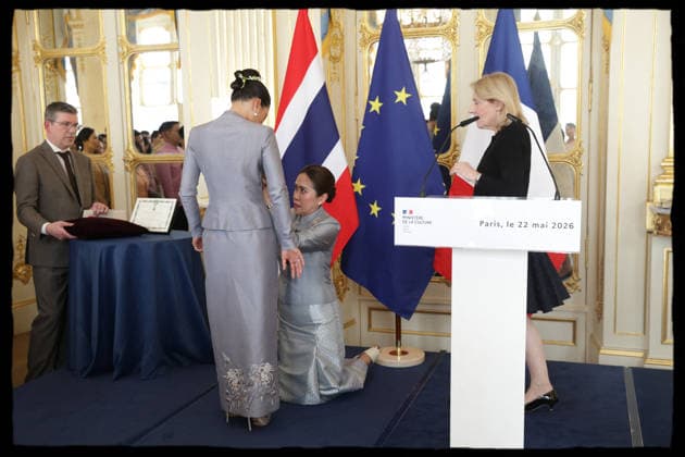 Catherine Pegard Remits Legion d Honneur to Princess Sirivannavari Nariratana Rajakanya - Paris Catherine Pegard, French Minister of Culture, presents the insignia of Grand Officer of the Legion d Honneur to Her Royal Highness Princess Sirivannavari Nariratana Rajakanya of Thailand during a ceremony at the Ministry of Culture s Salon des Maréchaux in Paris, France on May 22, 2026. Photo by Alain Guizard ABACAPRESS.COM Paris France  Copyright: xGuizardxAlain ABACAx