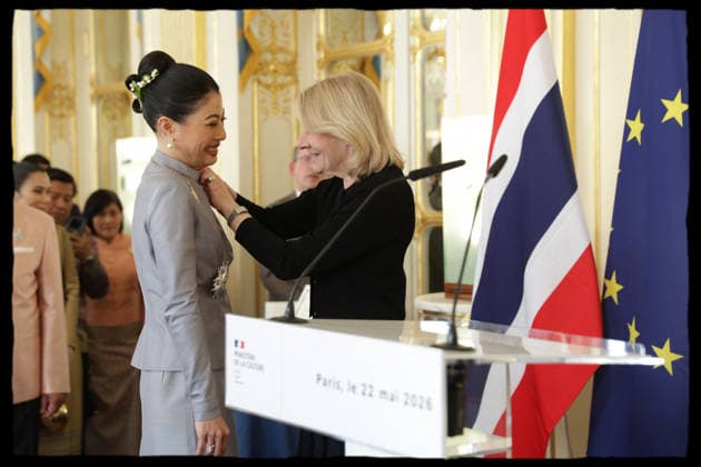 Catherine Pegard Remits Legion d Honneur to Princess Sirivannavari Nariratana Rajakanya - Paris Catherine Pegard, French Minister of Culture, presents the insignia of Grand Officer of the Legion d Honneur to Her Royal Highness Princess Sirivannavari Nariratana Rajakanya of Thailand during a ceremony at the Ministry of Culture s Salon des Maréchaux in Paris, France on May 22, 2026. Photo by Alain Guizard ABACAPRESS.COM Paris France  Copyright: xGuizardxAlain ABACAx