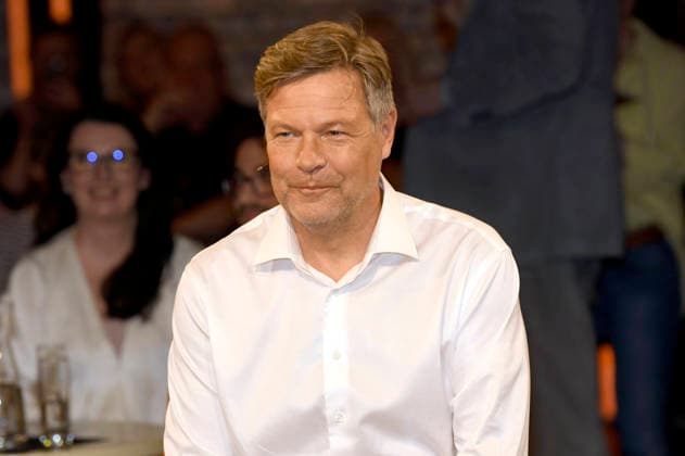 Robert Habeck bei der Aufzeichnung der RB Talkshow 3nach9 im Radio Bremen-Studio. Bremen, 22.05.2026 *** Robert Habeck at the recording of the RB talk show 3nach9 at Radio Bremen Studio Bremen, 22 05 2026 Foto:xC.xNiehausx xFuturexImagex 3nach9_6525