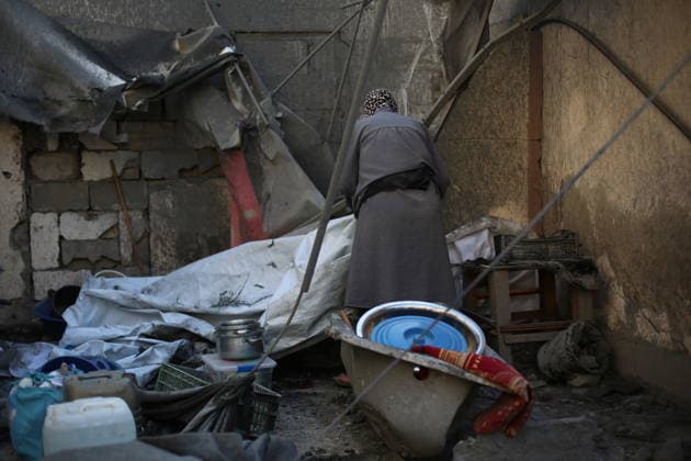 Palestinians inspect damage following Israeli strike in Nuseirat camp Palestinians inspect damage to homes and streets following an Israeli strike on a house and shops in the Nuseirat refugee camp in the central Gaza Strip on May 23, 2026. According to residents, the strike came after the collapse of a ceasefire agreement between Hamas and Israel. Hassan Jedi apaimages Nusairat Gaza Strip Palestinian Territory 230526_Nusairat_HJ_00(26).jpeg Copyright: xapaimagesxHassanxJedix xapaimagesx