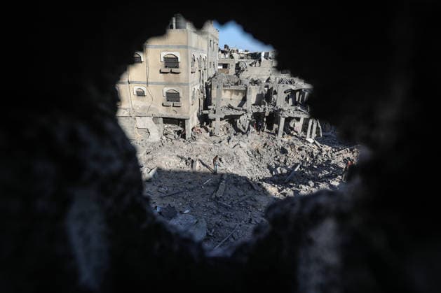 Palestinians inspect damage following Israeli strike in Bureij camp Palestinians inspect damage to homes and streets following an Israeli strike on a house and shops in the Bureij refugee camp in the central Gaza Strip on May 23, 2026. According to residents, the strike came after the collapse of a ceasefire agreement between Hamas and Israel. Photo by Moiz Salhi apaimages Bureij Gaza Strip Palestinian Territory 230526_Al-Bureij_MS_00(11) Copyright: xapaimagesxMoizxSalhixx xapaimagesx