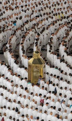 Muslim worshippers perform dawn prayer at Grand Mosque ahead of Hajj Muslim worshippers perform the dawn prayer around the Kaaba, Islam’s holiest shrine, at the Grand Mosque complex in the holy city of Mecca, Saudi Arabia, on May 23, 2026, ahead of the annual Hajj pilgrimage. Photo by SPA Saudi Pess Agency Mecca Mecca Saudi Arabia 230526_Saudi_Arabia_SPA_00(4) Copyright: xSPAxSaudixPessxAgencyxSaudixPressxAgencyx xapaimagesx