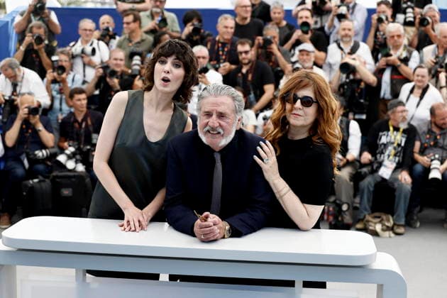 Daniel Auteuil, Agnès Jaoui, Claire Chust Photocall for the film Lobjet Du Délit at the 79th Cannes International Film Festival, May 23rd, 2026 Jacovides Moreau Bestimage Photocall for Crescendo at the 79th Cannes International Film Festival May 23rd, 2026 Cannes France  Copyright: xJACOVIDES-MOREAUx xBESTIMAGExJACOVIDES-MOREAUx xBESTIMAGEx