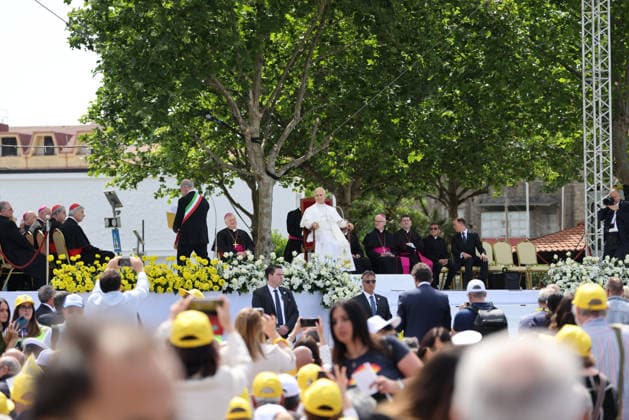 Pope Leo XIV in Acerra Pope Leo XIV during his pastoral visit on May 23, 2026, to the city of Acerra (NA) in Piazza Calipari ACERRA Piazza Calipari CAMPANIA ITALIA Copyright: xFABIOxSASSO FPAxFabioxSassox Napoli Udinese2026_05_23Fabio Sasso9524