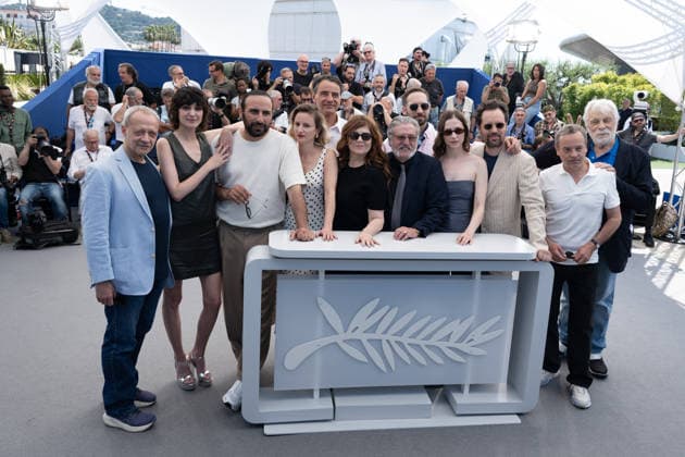 Cannes L Objet du Delit Photocall LZ Vincenzo Amato, Jacques Weber, Maxime Pambet, Loïc Legendre, Lucie Gallo, Daniel Auteuil, Agnès Jaoui, Tiphaine Daviot, Oussama Kheddam, Claire Chust, Emmanuel Salinger and Patrick Mille attending the photocall of L Objet du Delit during the 79th Cannes International Film Festival in Cannes, France on May 23, 2026, the film selected in the Official Competition. Photo by Laurent Zabulon ABACAPRESS.COM  Copyright: xZabulonxLaurentx