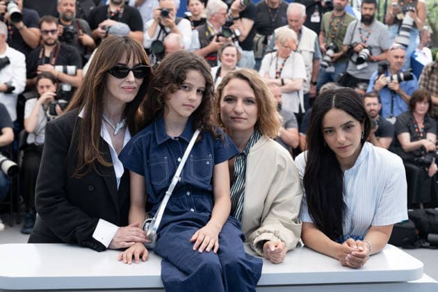 Cannes Histoires De La Nuit Photocall LZ Monica Bellucci, Lea Mysius and Hafsia Herzi attending the photocall of Histoires de la Nuit during the 79th Cannes International Film Festival in Cannes, France on May 23, 2026, the film selected in the Official Competition. Photo by Laurent Zabulon ABACAPRESS.COM  Copyright: xZabulonxLaurentx