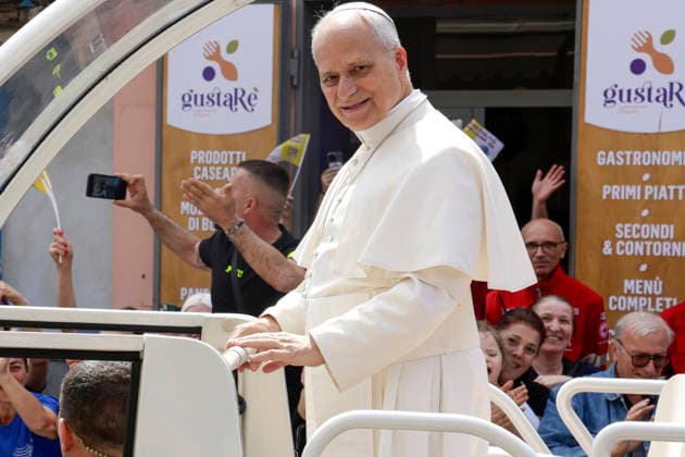 Visit of Pope Leo XIV to Acerra Along the streets of Acerra, near Naples, crowds of worshippers gathered to greet Pope Leo XIV as he passed through the town in the popemobile. Thousands of faithful lined the streets waving flags, applauding, and praying during the Pope™s pastoral visit, transforming the town into a moment of collective celebration and devotion.A deeply symbolic event marked by strong public participation and religious fervour. Acerra May 23, 2026. _BPH0208 Copyright: xAntonioxBalascox