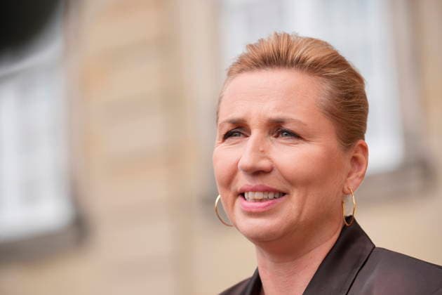 Denmark Politics Acting Prime Minister Mette Frederiksen after her visit to the King at Amalienborg Palace in Copenhagen, Denmark, Saturday, May 23, 2026. After Saturday s royal round, it is clear that acting Prime Minister Mette Frederiksen (S) is once again the royal investigator pointed to form a new Danish government. , Copenhagen Denmark *** Denmark Politics Acting Prime Minister Mette Frederiksen after her visit to the King at Amalienborg Palace in Copenhagen, Denmark, Saturday, May 23, 2026 After Saturday s royal round, it is clear that acting Prime Minister Mette Frederiksen S is once again the royal investigator pointed to form a new Danish government , Copenhagen Denmark  Copyright: EmilxHelmsx spdk20260523-141952-L