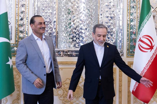 May 23, 2026, Tehran, Iran: Pakistan™s Chief of defence forces Asim Munir Meets Abbas Araghchi, Iranian Foreign Minister in Tehran Tehran Iran  - ZUMAs197 20260523_aaa_s197_173 Copyright: xFoadxAshtarix