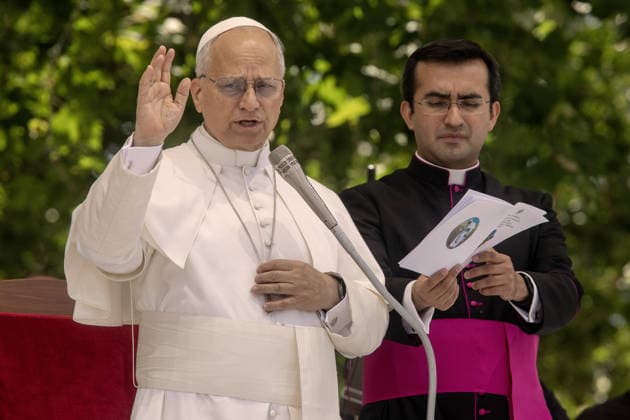 Pope Leo XIV in Acerra ACERRA, ITALY - MAY 23: Pope Leo XIV is seen during the meeting with the faithful in Calipari square in Acerra, Italy, on May 23, 2026. Pope Leo XIV visited Acerra, located in the heart of the so-called Land of Fires , sadly known for the environmental pollution generated by the illegal burial of toxic waste. Alessio Paduano Anadolu Naples Italy. Editorial use only. Please get in touch for any other usage.  Copyright: x2026xAnadoluxAlessioxPaduanox