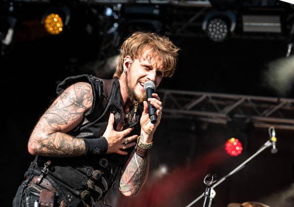 23.05.2026, xlakx, Entertainment, Pfingst-Spectaculum v.l. D™Artagnan live beim Pfingst-Spectaculum 2026 im Schlosspark Oranienburg. Oranienburg *** 23 05 2026, xlakx, Entertainment, Pfingst Spectaculum v l D™Artagnan live at Pfingst Spectaculum 2026 in Oranienburg Palace Park Oranienburg Daniel Lakomski