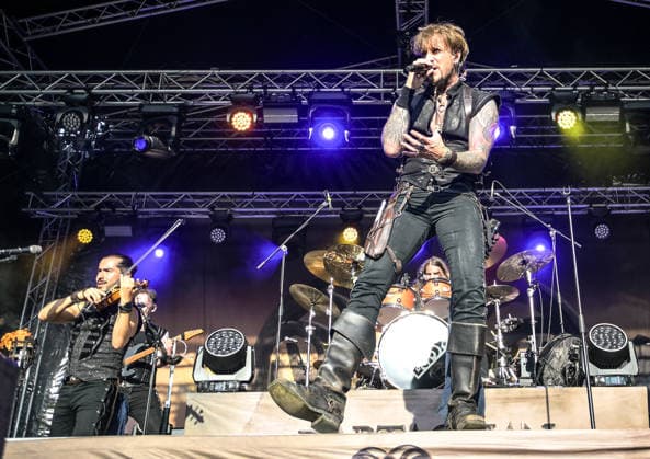 23.05.2026, xlakx, Entertainment, Pfingst-Spectaculum v.l. D™Artagnan live beim Pfingst-Spectaculum 2026 im Schlosspark Oranienburg. Oranienburg *** 23 05 2026, xlakx, Entertainment, Pfingst Spectaculum v l D™Artagnan live at Pfingst Spectaculum 2026 in Oranienburg Palace Park Oranienburg Daniel Lakomski
