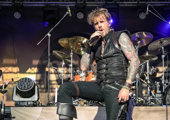 23.05.2026, xlakx, Entertainment, Pfingst-Spectaculum v.l. D™Artagnan live beim Pfingst-Spectaculum 2026 im Schlosspark Oranienburg. Oranienburg *** 23 05 2026, xlakx, Entertainment, Pfingst Spectaculum v l D™Artagnan live at Pfingst Spectaculum 2026 in Oranienburg Palace Park Oranienburg Daniel Lakomski