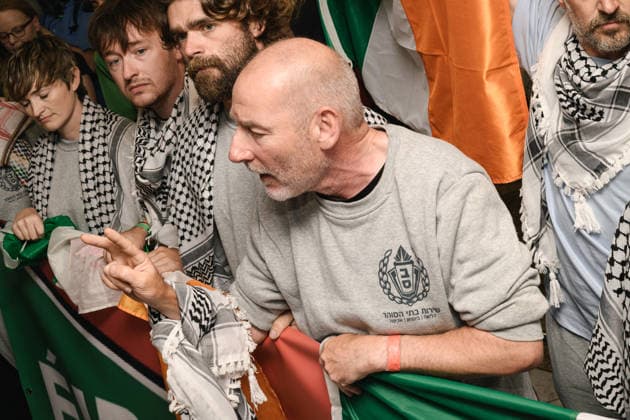 May 23, 2026, Dublin, Ireland: Fra Hughes addresses the media and supporters recounting severe treatment at the hands of the IDF. Irish flotilla activists return home to Dublin Airport after Israeli detention. Dublin Ireland - ZUMAs197 20260523_aaa_s197_190 Copyright: xGrahamxMartinx