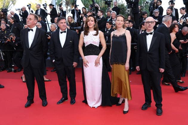 Domine - Closing Ceremony Red Carpet (From L) Canadian director Monia Chokri, French director Marine Francen, French photo director Michel Benjamin and French Director of Eclair Christophe Massie at the red carpet of the closing ceremony of the 79th annual Cannes Film Festival at Palais des Festivals on May 23, 2026 in Cannes, France. Photo by Jerome Domine ABACAPRESS.COM Cannes France  Copyright: xDominexJerome ABACAx