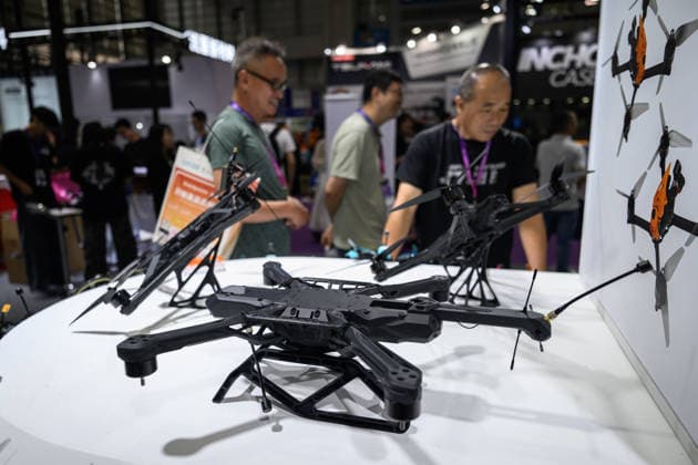 Drone World Congress In China s Shenzhen SHENZHEN, CHINA - MAY 23:Exhibitors present multiple advanced drone devices at the congress venue on May 23,2026 in Shenzhen,Guangdong Province of China.The 2026 Drone World Congress is themed around low altitude economy and flying towards the future, showcasing over 10000 drones and low altitude technology products. Stringer Anadolu Shenzhen China. Editorial use only. Please get in touch for any other usage.  Copyright: x2026xAnadoluxStringerx