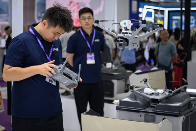 Drone World Congress In China s Shenzhen SHENZHEN, CHINA - MAY 23:Exhibitors present multiple advanced drone devices at the congress venue on May 23,2026 in Shenzhen,Guangdong Province of China.The 2026 Drone World Congress is themed around low altitude economy and flying towards the future, showcasing over 10000 drones and low altitude technology products. Stringer Anadolu Shenzhen China. Editorial use only. Please get in touch for any other usage.  Copyright: x2026xAnadoluxStringerx