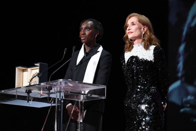 Cannes - Closing Ceremony Eye Haidara and Isabelle Huppert on stage during the closing ceremony of the 79th edition of the Cannes Film Festival in Cannes, France on May 23, 2026. Photo by Eliot Blondet ABACAPRESS.COM Cannes France  Copyright: xBlondetxEliot ABACAx