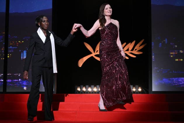Cannes - Closing Ceremony Eye Haidara and Geena Davis on stage during the closing ceremony of the 79th edition of the Cannes Film Festival in Cannes, France on May 23, 2026. Photo by Eliot Blondet ABACAPRESS.COM Cannes France  Copyright: xBlondetxEliot ABACAx