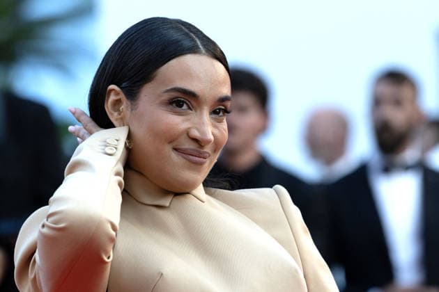 Camélia Jordana Montée des marches pour la cérémonie de clôture du 79ème Festival International du Film de Cannes, le 23 mai 2026 Olivier Borde Bestimage Red carpet for the closing ceremony of the 79th Cannes International Film Festival Opening ceremony on May 23, 2026 Cannes France  Copyright: xOLIVIERxBORDEx xBESTIMAGExOLIVIERxBORDEx xBESTIMAGEx