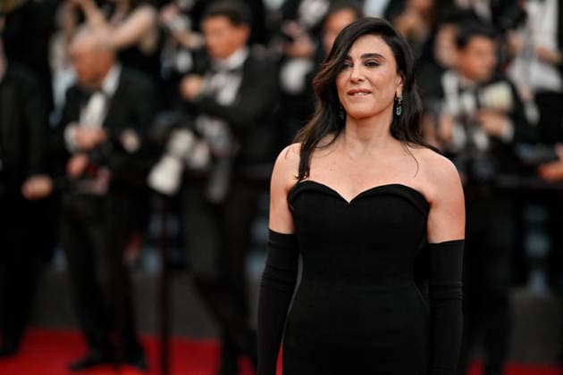 Cannes Closing Ceremony JR Nadine Labaki attending the Closing Ceremony during the 79th Cannes Film Festival in Cannes, France on May 23, 2026. Photo by Julien Reynaud APS-Medias ABACAPRESS.COM Cannes France  Copyright: xReynaudxJulien APS-Medias ABACAx
