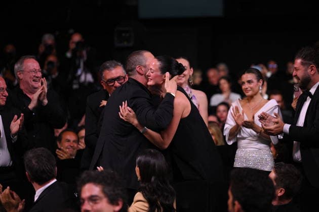 Cannes - Fjord Wins Palme D Or Award At Closing Ceremony Romanian director, screenwriter and producer Cristian Mungiu and Norwegian actress, Renate Reinsve celebrate after winning the Palme d Or for the film Fjord during the closing ceremony of the 79th edition of the Cannes Film Festival in Cannes, France on May 23, 2026. Photo by Eliot Blondet ABACAPRESS.COM Cannes France  Copyright: xBlondetxEliot ABACAx