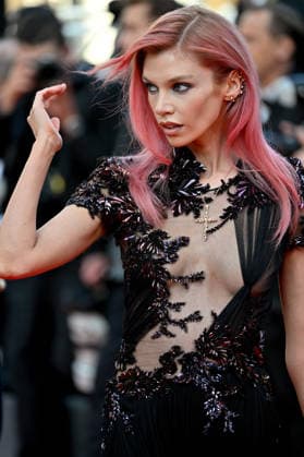 Cannes Closing Ceremony JR Stella Maxwell attending the Closing Ceremony during the 79th Cannes Film Festival in Cannes, France on May 23, 2026. Photo by Julien Reynaud APS-Medias ABACAPRESS.COM Cannes France  Copyright: xReynaudxJulien APS-Medias ABACAx