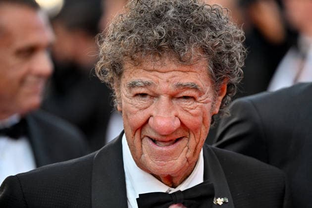 Cannes Closing Ceremony JR Robert Charlebois attending the Closing Ceremony during the 79th Cannes Film Festival in Cannes, France on May 23, 2026. Photo by Julien Reynaud APS-Medias ABACAPRESS.COM Cannes France  Copyright: xReynaudxJulien APS-Medias ABACAx