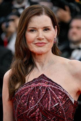 Cannes Closing Ceremony JR Geena Davis attending the Closing Ceremony during the 79th Cannes Film Festival in Cannes, France on May 23, 2026. Photo by Julien Reynaud APS-Medias ABACAPRESS.COM Cannes France  Copyright: xReynaudxJulien APS-Medias ABACAx