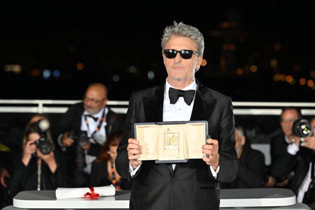 Palme d Or Winners Photocall - The 79th Annual Cannes Film Festival CANNES, FRANCE - MAY 23: Polish director and screenwriter Pawel Pawlikowski poses with the trophy during a photocall after winning ex-aequo the Best Director Prize for the film Fatherland during the closing ceremony of the 79th edition of the Cannes Film Festival in Cannes, southern France, on May 23, 2026. Mustafa Yalcin Anadolu Cannes France. Editorial use only. Please get in touch for any other usage.  Copyright: x2026xAnadoluxMustafaxYalcinx