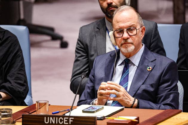 May 23, 2026, New York, New York, USA: TED CHAIBAN, UNICEF Deputy Executive Director, sits with hands steepled the UN Security Council during an emergency meeting on Ukraine at UNHQ following Russian allegations of a Ukrainian drone strike on a vocational school and student dormitory in Russian-controlled Luhansk, which Ukraine denies targeted civilians. New York USA - ZUMAo116 20260523_znp_o116_004 Copyright: xBiancaxOterox