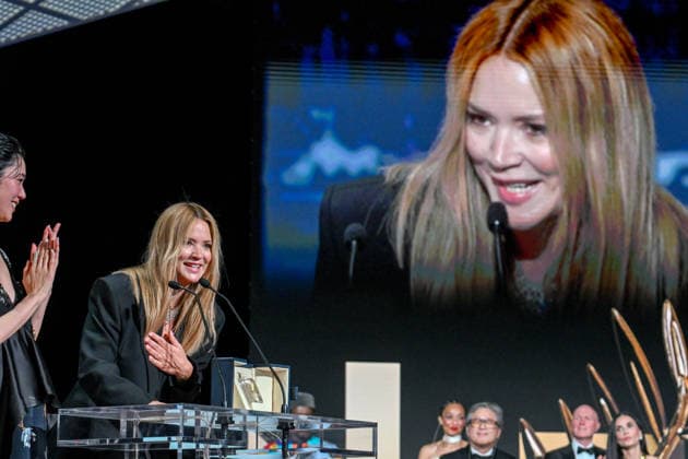 79ème Festival International du Film de Cannes Ceremonie de cloture 79th International Cannes Film Festival Closing Ceremony Prix dinterpretation feminine pour les actrices du film Soudain Best actress award 456713 2026 05 23 France Efira, Virginie  Copyright: xSergexArnalx xStarfacex STAR_456713_048