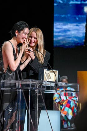 79ème Festival International du Film de Cannes Ceremonie de cloture 79th International Cannes Film Festival Closing Ceremony Prix dinterpretation feminine pour les actrices du film Soudain Best actress award 456713 2026 05 23 France Efira, Virginie Okamoto, Tao  Copyright: xSergexArnalx xStarfacex STAR_456713_050