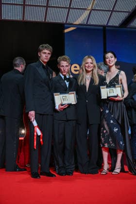 79ème Festival International du Film de Cannes Ceremonie de cloture 79th International Cannes Film Festival Closing Ceremony 456713 2026 05 23 France Okamoto, Tao Efira, Virginie Campagne, Valentin Macchia, Emmanuel  Copyright: xSergexArnalx xStarfacex STAR_456713_116