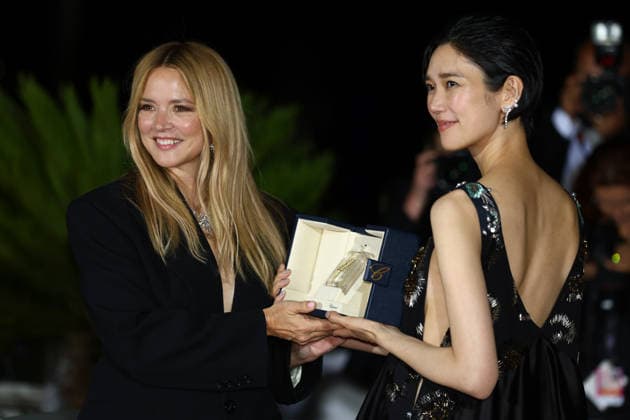 May 23, 2026, Cannes, Cote D azur, France: VIRGINIE EFIRA and TAO OKAMOTO win BEST PERFORMANCE BY AN ACTRESS during the Winners photocall at the 79th Annual Cannes Film Festival at Palais des Festivals in Cannes, France. Cannes France - ZUMAc179 20260523_zep_c179_123 Copyright: xMickaelxChavetx