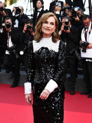 IPA85011803 - Cannes, 79th Cannes Film Festival 2026 - Final Evening - Red Carpet Closing Ceremony. In the photo Isabelle Huppert  Copyright: xSimonexComix xPoolxPhotoxEventsx07x 85011803