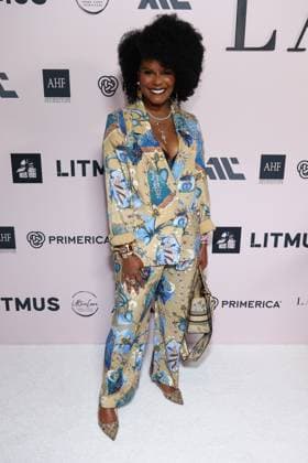 Los Angeles CA May 23: Tabitha Brown at the 17th Annual Women of Excellence Awards on May 23, 2026 Credit: USA  - ZUMAa123 20260523_zaa_a123_020 Copyright: xAdMediax