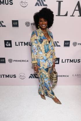 Los Angeles CA May 23: Tabitha Brown at the 17th Annual Women of Excellence Awards on May 23, 2026 Credit: USA  - ZUMAa123 20260523_zaa_a123_037 Copyright: xAdMediax