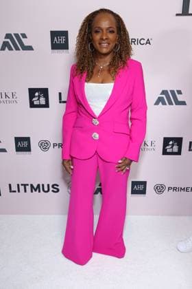 Los Angeles CA May 23: Vanessa Bell Calloway at the 17th Annual Women of Excellence Awards on May 23, 2026 Credit: USA  - ZUMAa123 20260523_zaa_a123_093 Copyright: xAdMediax