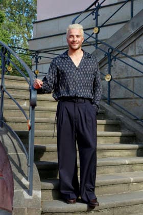 Staatsoper für Alle, Ankunft zu Nabucco vor der Staatsoper, Berlin, 23.05.2026 Kostja Ulmann bei der Ankunft zu Staatsoper für Alle - Giuseppe Verdis Oper Nabucco auf dem Bebelplatz in Berlin am 23.5.2026. Berlin Staatsoper Unter den Linden *** Staatsoper für Alle, Arrival to Nabucco in front of the Staatsoper, Berlin, 23 05 2026 Kostja Ulmann arriving at Staatsoper für Alle Giuseppe Verdis opera Nabucco on Bebelplatz in Berlin on 23 5 2026 Berlin Staatsoper Unter den Linden Copyright: xAnitaxBuggex
