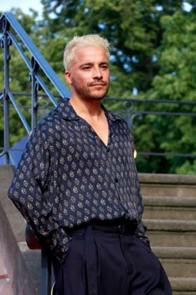 Staatsoper für Alle, Ankunft zu Nabucco vor der Staatsoper, Berlin, 23.05.2026 Kostja Ulmann bei der Ankunft zu Staatsoper für Alle - Giuseppe Verdis Oper Nabucco auf dem Bebelplatz in Berlin am 23.5.2026. Berlin Staatsoper Unter den Linden *** Staatsoper für Alle, Arrival to Nabucco in front of the Staatsoper, Berlin, 23 05 2026 Kostja Ulmann arriving at Staatsoper für Alle Giuseppe Verdis opera Nabucco on Bebelplatz in Berlin on 23 5 2026 Berlin Staatsoper Unter den Linden Copyright: xAnitaxBuggex