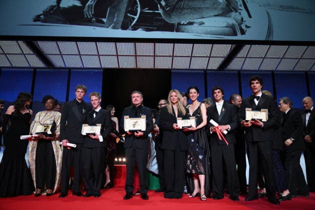 Cannes - Closing Ceremony Winners pose on stage with their awards at the end of the closing ceremony of the 79th edition of the Cannes Film Festival during the closing ceremony of the 79th edition of the Cannes Film Festival in Cannes, France on May 23, 2026. Photo by Eliot Blondet ABACAPRESS.COM Cannes France  Copyright: xBlondetxEliot ABACAx