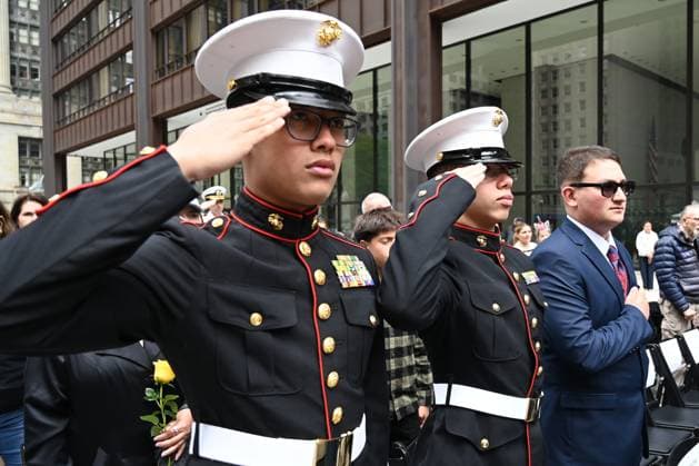 Chicago Memorial Day Parade CHICAGO, ILLINOIS - MAY 23: The Chicago Memorial Day Parade proceeds through the city center, with participants carrying American flags and marching in formation on Saturday, May 23, 2026. The event, held each year before Memorial Day, pays solemn tribute to the men and women of the U.S. Armed Forces who made the ultimate sacrifice. Jacek Boczarski Anadolu Illinois United States. Editorial use only. Please get in touch for any other usage.  Copyright: x2026xAnadoluxJacekxBoczarskix
