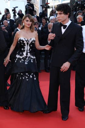 79eme Festival International du Film de Cannes Montee des marches de cloture 79th Cannes Film Festival Red carpet of the closing ceremony Penelope Cruz and Javier Calvo 456718 2026 05 23 Cannes France  Copyright: xIsabellexVautierx xStarfacex STAR_456718_087