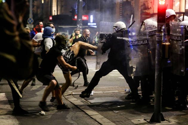 Clashes after student protests in Belgrade BELGRADE, SERBIA - MAY 23: Clashes broke out in central Belgrade between some demonstrators and the police after the student protests ended at Slavija Square, Belgrade, Serbia on May 23, 2026. Filip Stevanovic Anadolu Belgrade Serbia. Editorial use only. Please get in touch for any other usage.  Copyright: x2026xAnadoluxFilipxStevanovicx