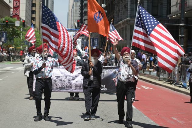 Chicago Memorial Day Parade CHICAGO, ILLINOIS - MAY 23: The Chicago Memorial Day Parade proceeds through the city center, with participants carrying American flags and marching in formation on Saturday, May 23, 2026. The event, held each year before Memorial Day, pays solemn tribute to the men and women of the U.S. Armed Forces who made the ultimate sacrifice. Jacek Boczarski Anadolu Illinois United States. Editorial use only. Please get in touch for any other usage.  Copyright: x2026xAnadoluxJacekxBoczarskix