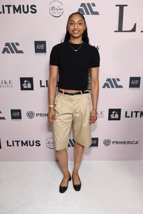 Los Angeles CA May 23: JuJu Watkins at the 17th Annual Women of Excellence Awards on May 23, 2026 Credit: USA - ZUMAa123 20260523_zaa_a123_057 Copyright: xAdMediax