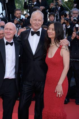 Gala Closing Ceremony at 79th Festival de Cannes - Cannes, France CANNES, FRANCE. May 23, 2026: Paul Laverty, Stellan Skarsgard & Chloe Zhao at the Gala Closing Ceremony at the 79th Festival de Cannes. Picture: Paul Smith Featureflash Cannes France  Copyright: xPaulxSmithx xFeatureflashx